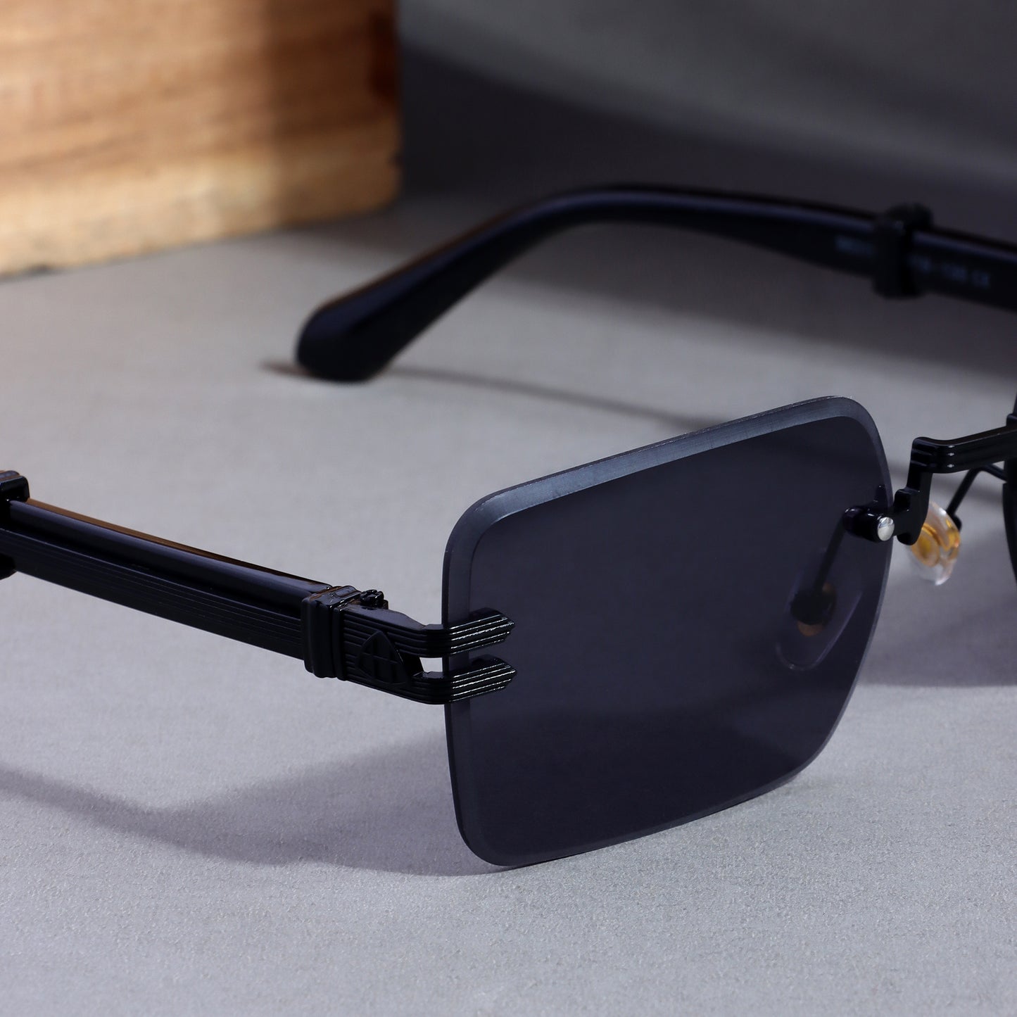 Lunar L1 Unisex Sunglasses