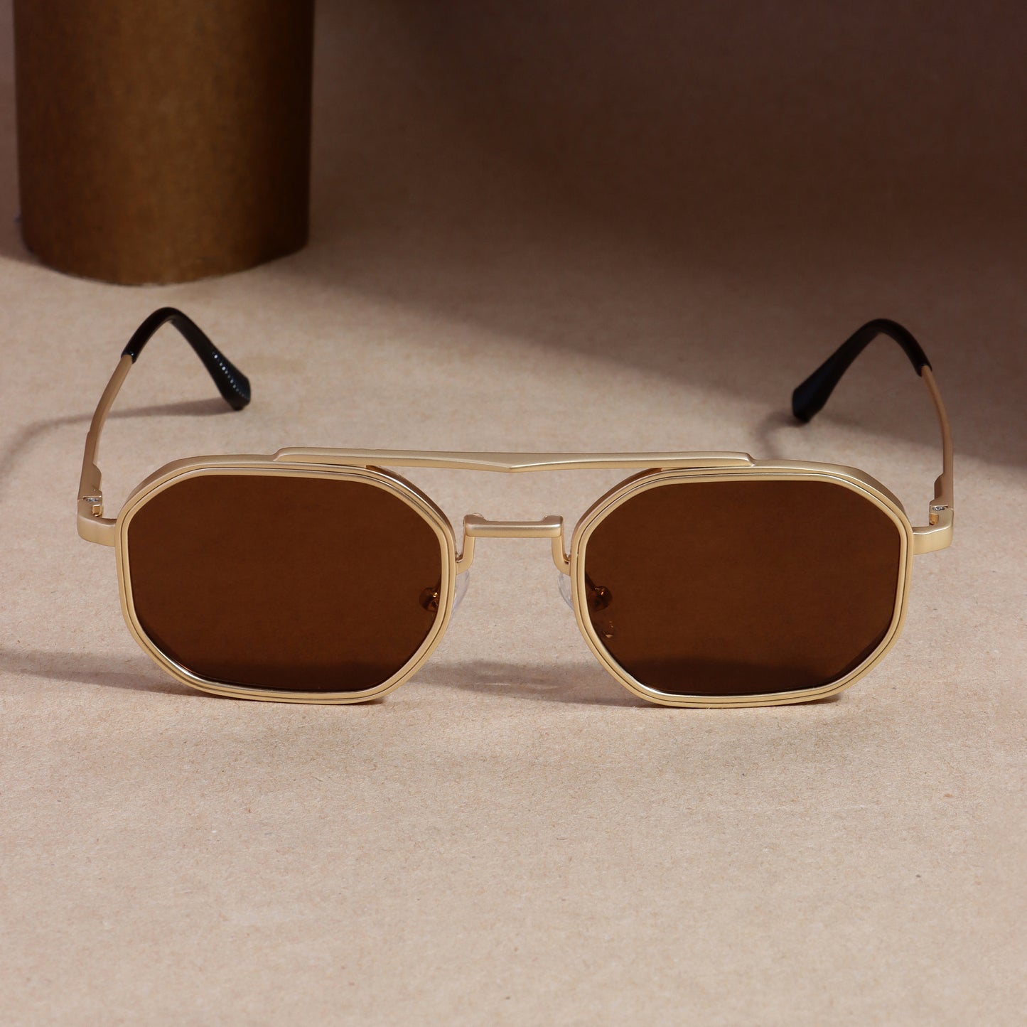 Regent R4 Unisex Sunglasses