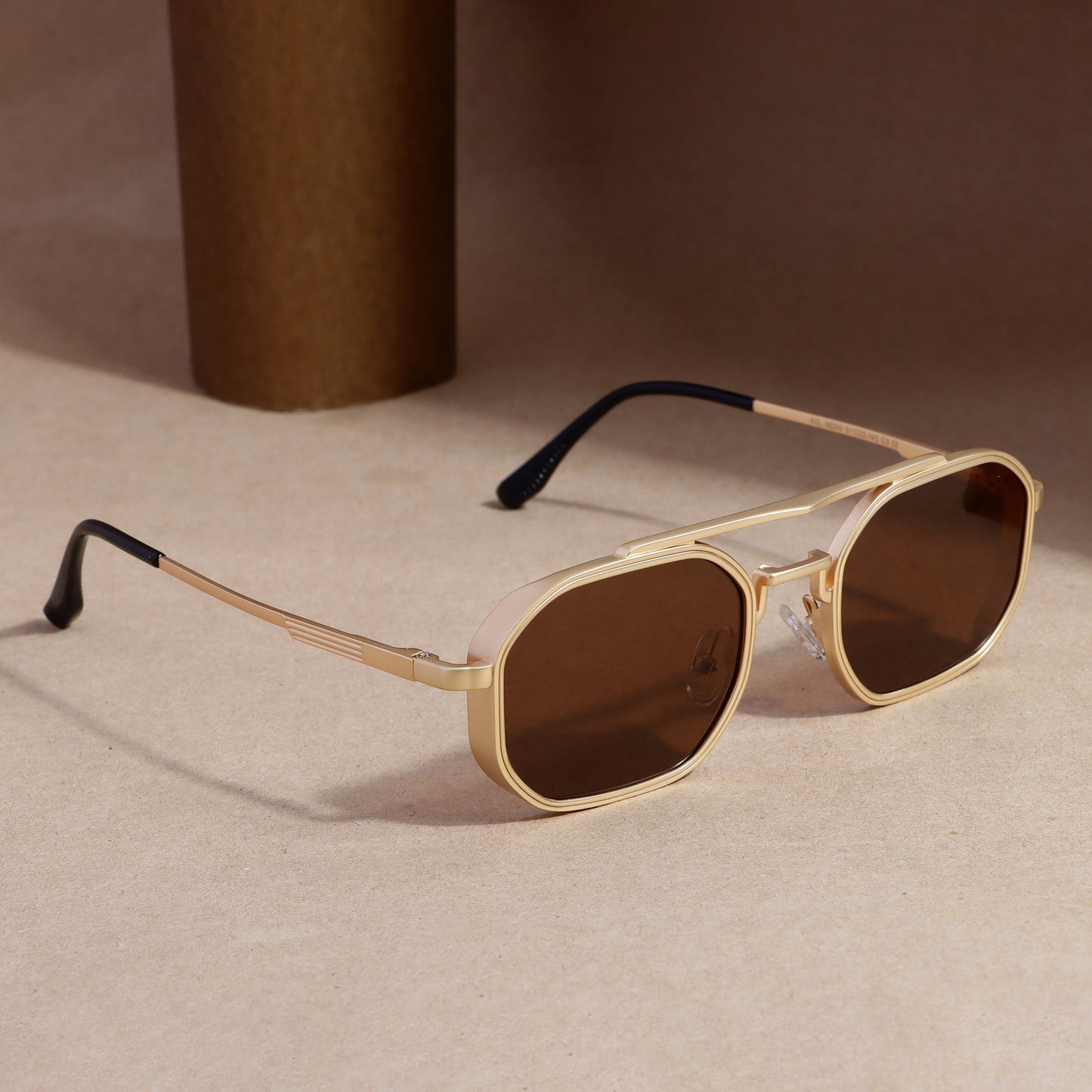 Regent R4 Unisex Sunglasses