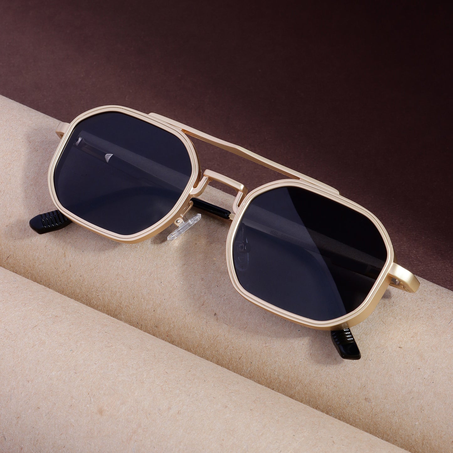 Regent R3 Unisex Sunglasses